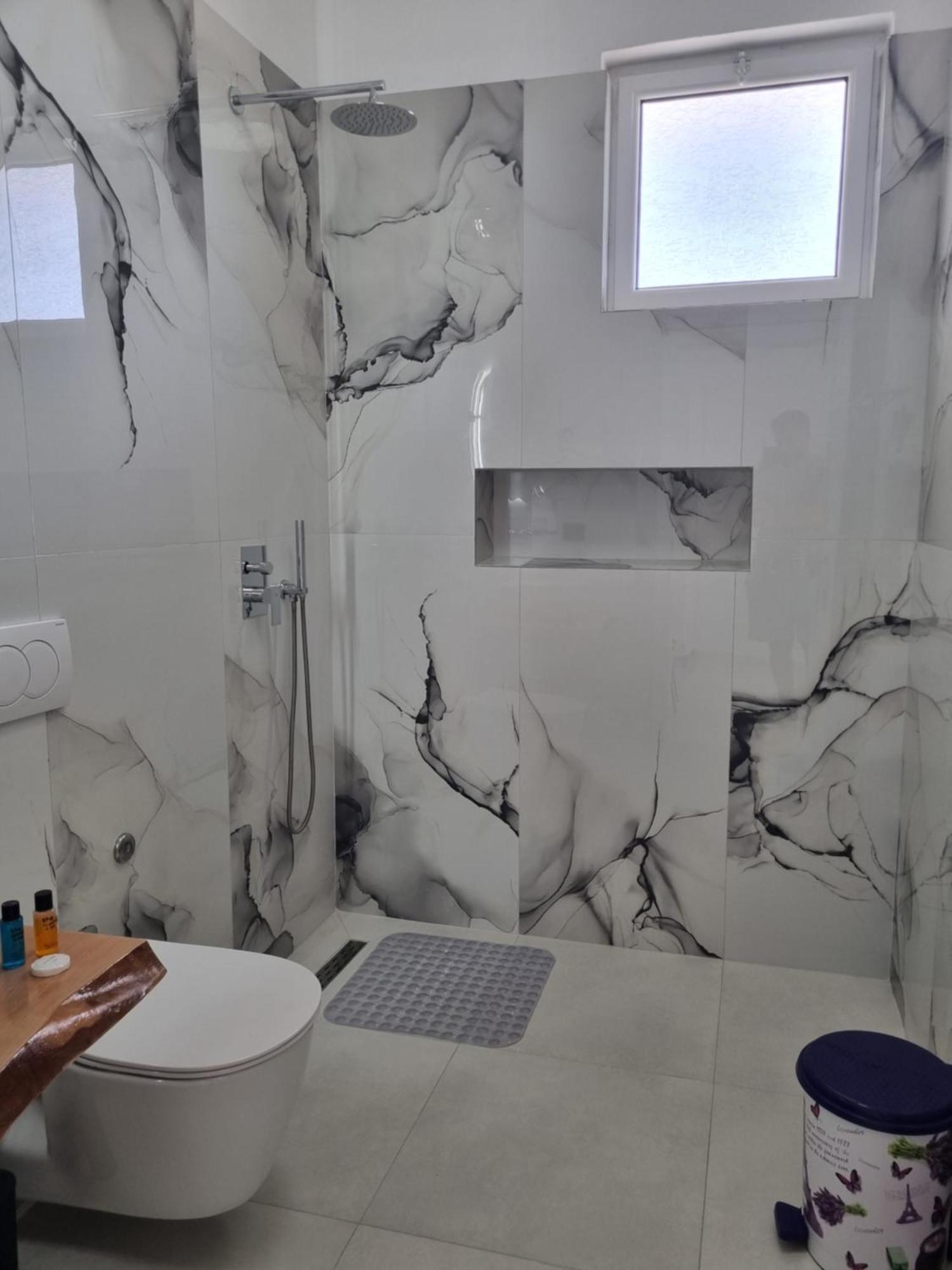 Apartament Shejla's